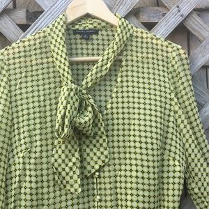 BANANA REPUBLIC | V Neck Tie Blouse